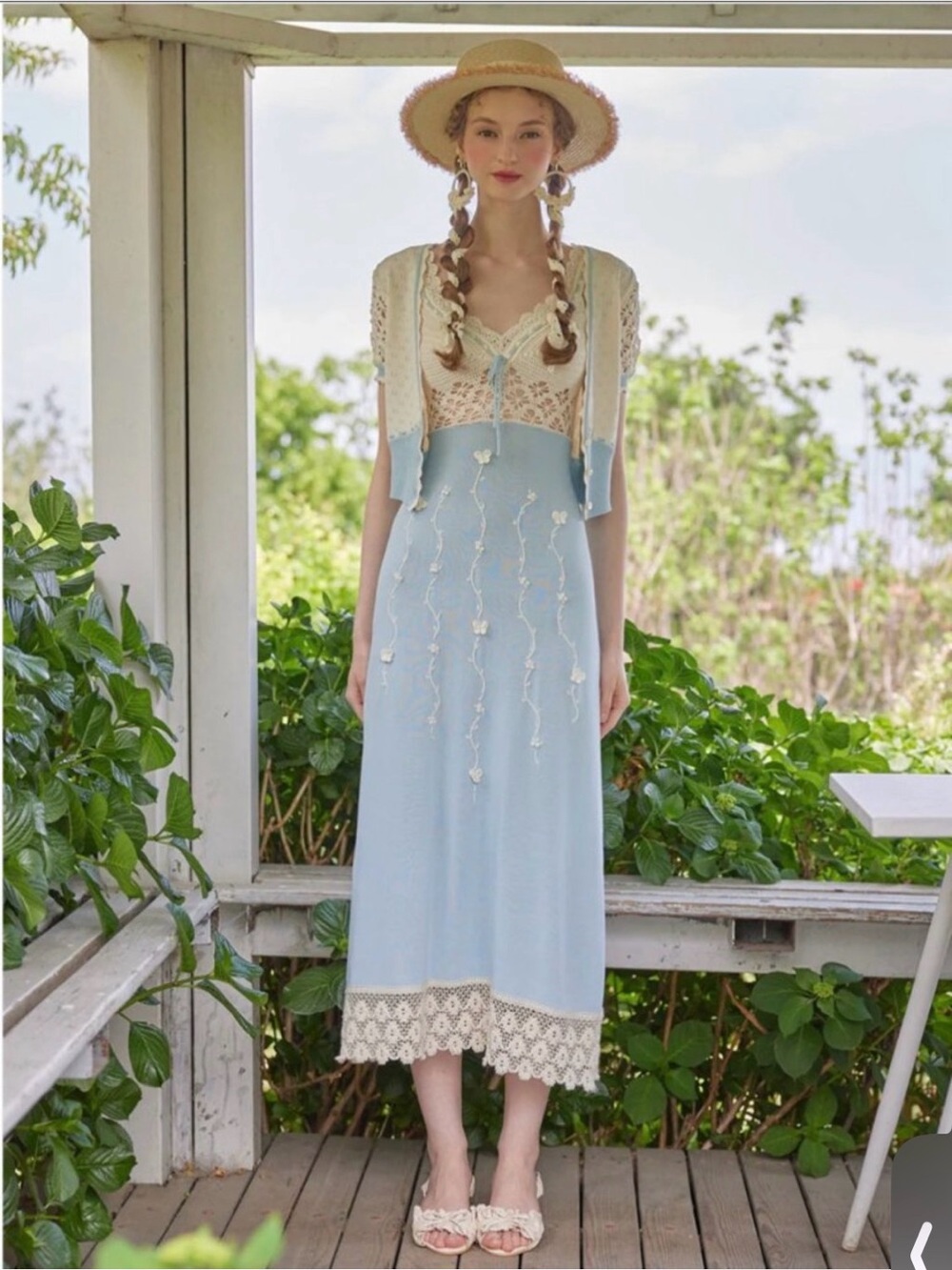Lacemade Vintage-Inspired Crochet Sleeve Top in Cream & Light Blue Size M - Picture 2 of 8